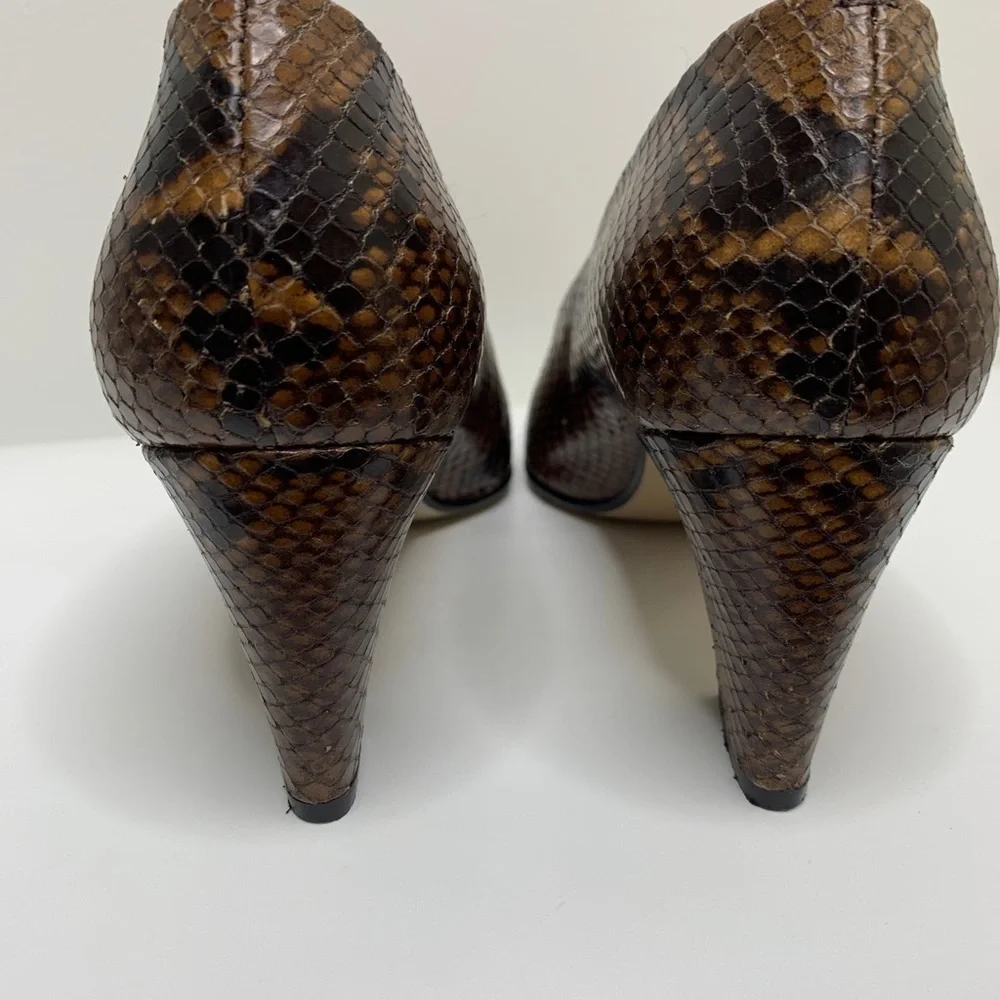 Walter Steiger Snake Print Size 6 B Pumps Almond Toe Career Classy